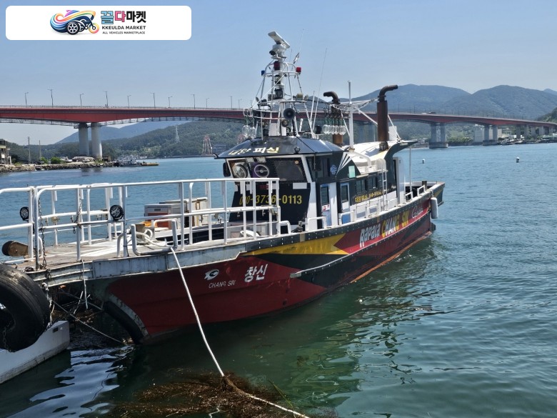 국산기타 어선 2018년식 18년식 9.16 낚시어선 입니다. 경남 허가 포함 입니다. 