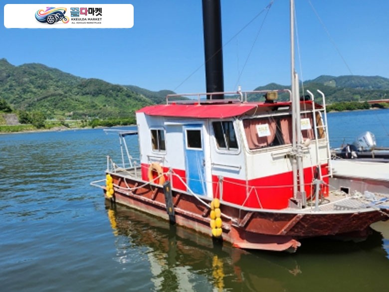 국산기타 낚시보트 2017년식 이태리제 해양알미늄으로 제작한 튼튼한 Trimaran