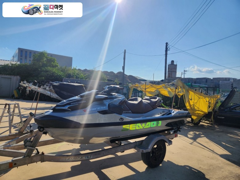 씨두 GTX 리미티드 2018년식 씨두 2018년식 GTX 300 LTD 125시간  판매합니다  