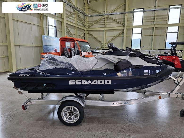 씨두 GTX LTD 300 SS 2023년식 -오싹한구매조건-  최상위모델 GTX 리미티드 (블루어비스)  씨두 서울공식대리점 리치팩토리