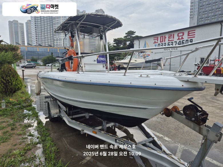 트라이엄프 215 CC 2006년식 트라이엄프215cc 팝니다.