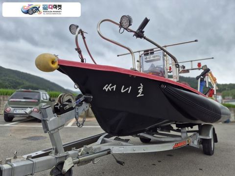 국산기타 낚시보트 2021년식 frp430 4인승 레저낚시보트_도하츠30마력_트레일러 팔아요!