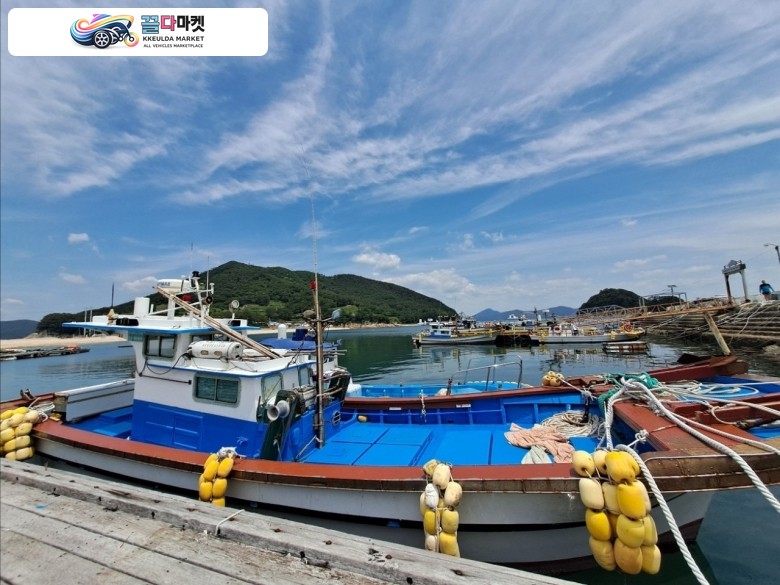 국산기타 어선 2009년식 경남 4.39톤 연안자망허가 어선 판매합니다.