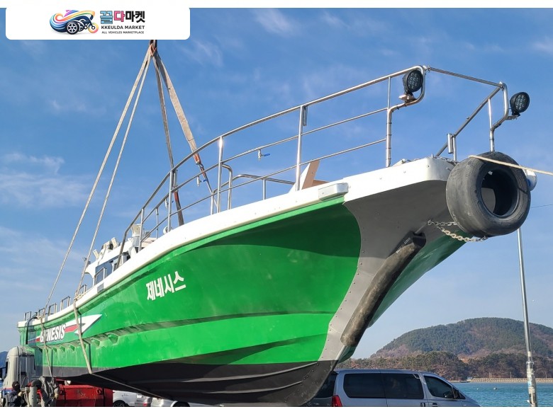 국산기타 어선 2022년식 전남 4.99톤 연안복합허가 낚시어선 판매합니다.