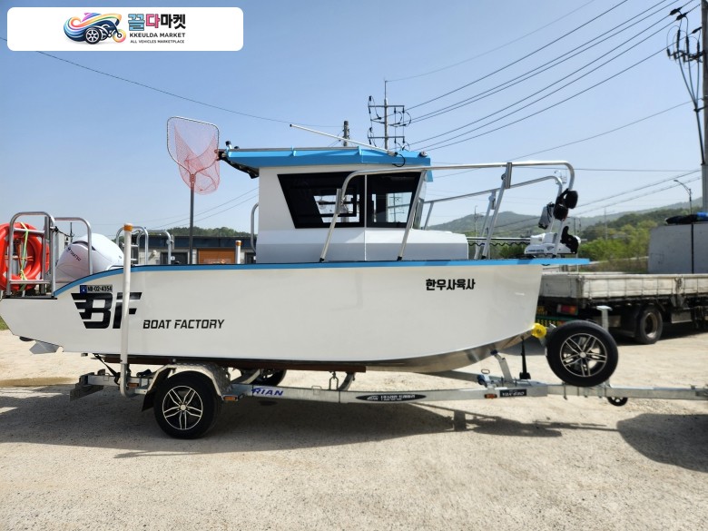 국산기타 낚시보트 2024년식 퍼펙트B 포세이돈 6시리즈