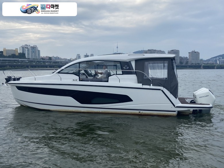 씨라인 C 335 V 2024년식 영국의 Sealine C335V판매 합니다.