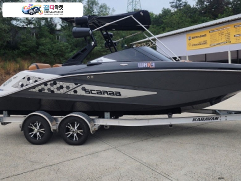스카랍 215 IMPULSE 2019년식 2019 SCARAB 215 IMPULSE WAKE EDITION