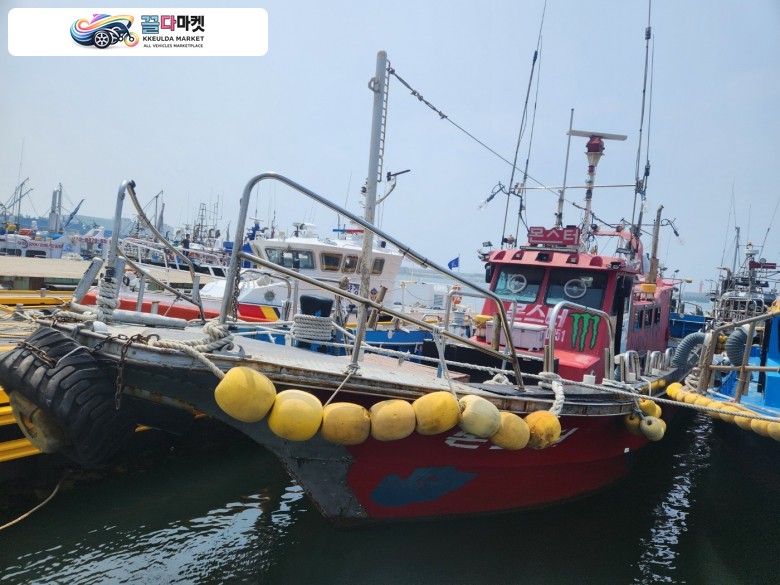 국산기타 어선 2000년식 낚시배 보기15키로