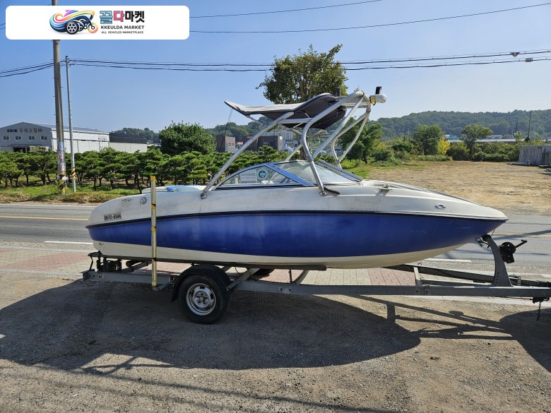 수입기타 레저형보트 2006년식 머큐리