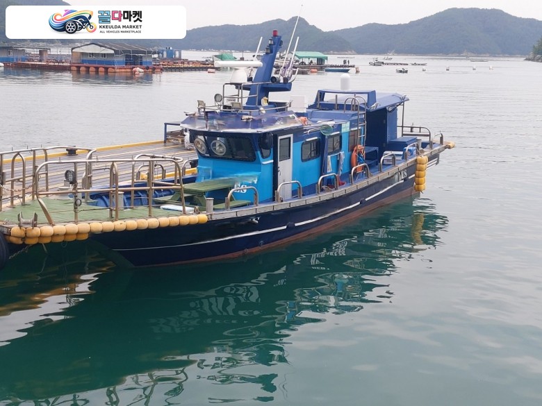 국산기타 어선 2019년식 경남 4.99톤 연안복합허가 낚시어선 판매합니다.