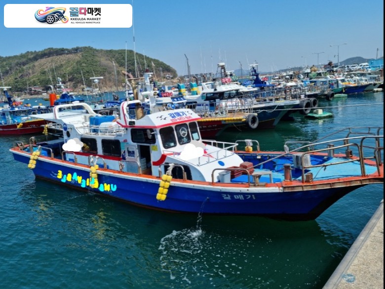 국산기타 어선 2003년식 낚시전용선 9.77톤 선체양호,성황리 영업중,복합자망 허가포함