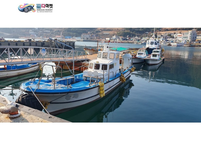 국산기타 어선 2013년식 4.13톤 어장관리선(허가없음/전국가능)을 판매합니다..