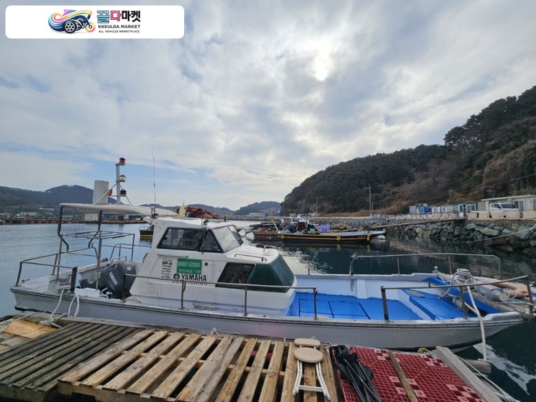 국산기타 어선 2000년식 어선.어장관리선 1.98톤 선외기 판매합니다. (선적증서 있는 일본몰드 입니다.전국가능)