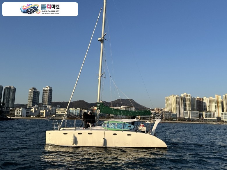 수입기타 세일요트 2018년식 그린티 요트 판매합니다.