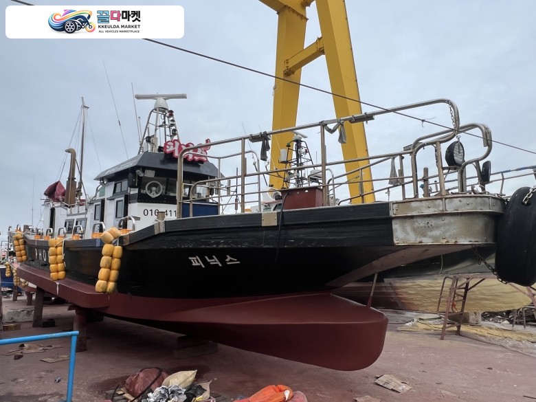 국산기타 어선 2022년식 전남연안복합 5.13톤 낚시배 팝니다.