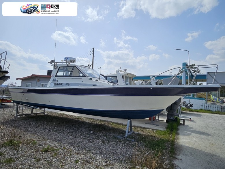 야마하 UF 30 1997년식 야마하 UF-30 (VOLVO PENTA 200HP) 판매합니다. 