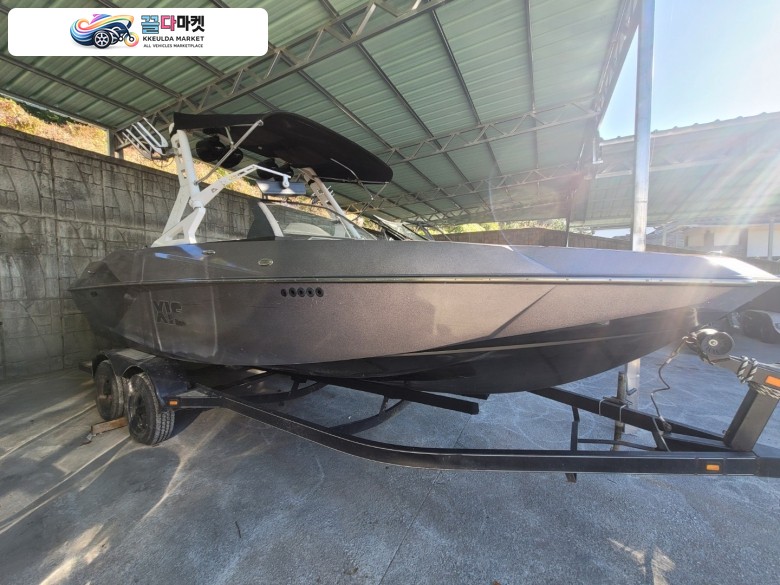 말리부 22 LSV 2016년식 말리브 엑시스 22 axis 22 판매 합니다.  