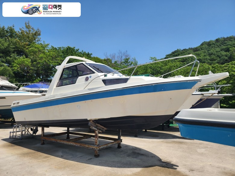 미쯔비시 MS-25 2000년식 미츠비시 MS25 야마하 2싸이클 175마력 판매합니다.