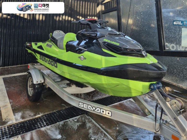 씨두 RXT X 300 RS 2020년식 씨두 제트스키