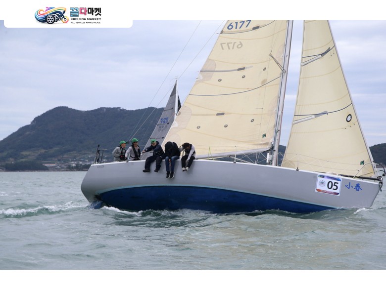 수입기타 세일요트 1994년식 CAPE35 호주제 35피트 레이싱크루저 급매