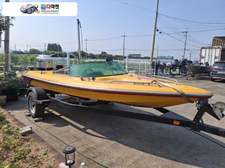 수입기타 레저형보트 2004년식 18피트 머큐리 포 90 트레일러 세트