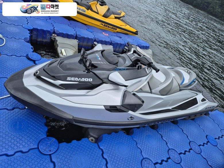 씨두 GTX LTD 300 SS 2021년식 씨두 21년식 gtx리미티드 팝니다