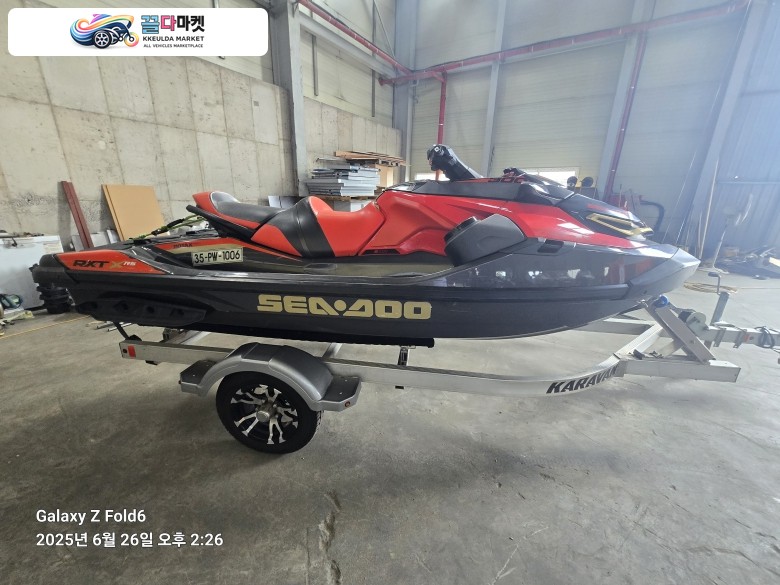 씨두 RXT X 300 RS 2019년식 씨두 아이언맨 에디션 급매