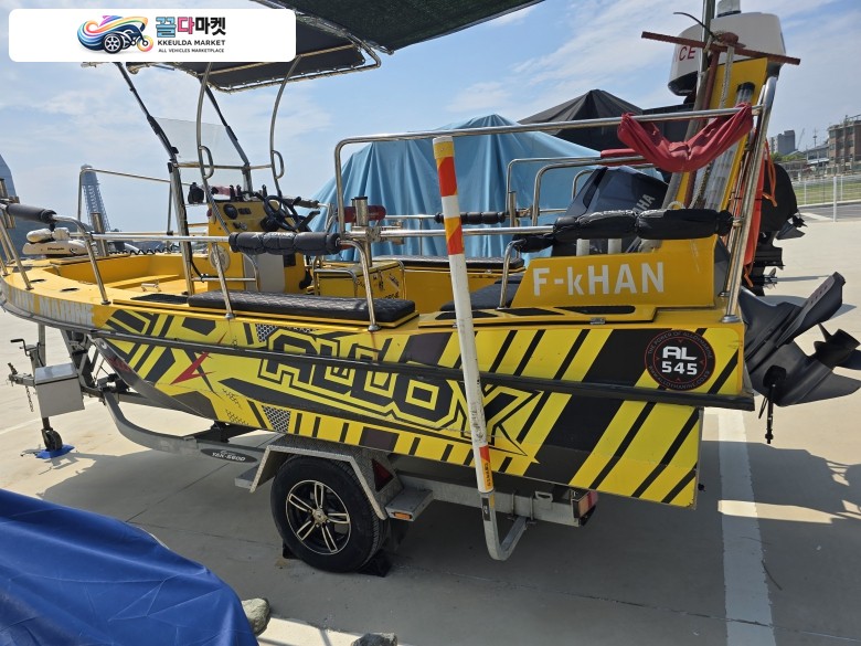 국산기타 낚시보트 2019년식 레저용 낚시보트 판매합니다.