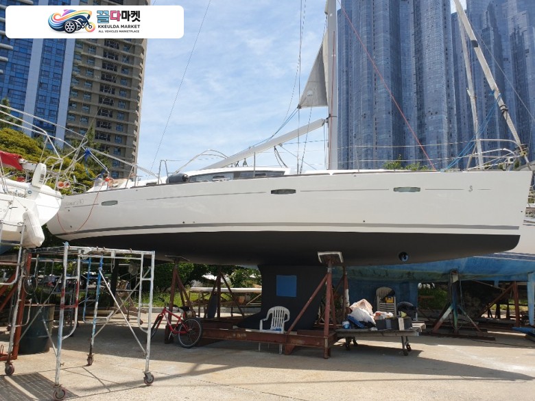 OCEANIS 41
