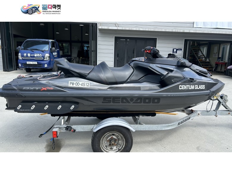 씨두 RXT X 300 2023년식 RXT-300 트리플블랙 판매합니다 
