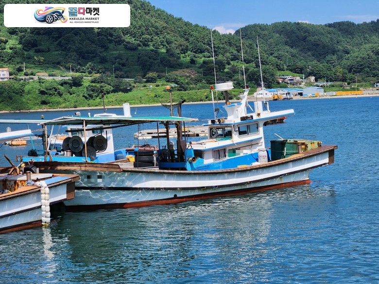 국산기타 어선 2009년식 2.99톤 연안통발/자망허가 2종(경남) 어선 판매합니다..