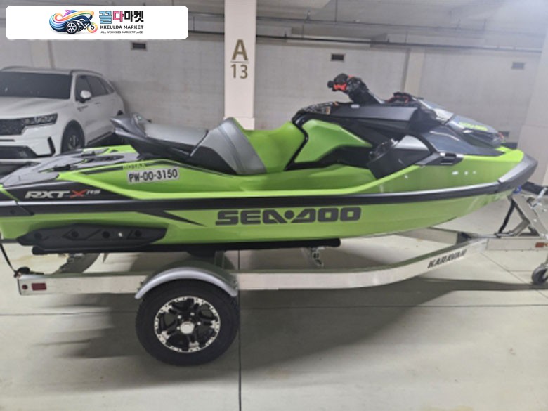 씨두 RXT X 300 RS 2020년식 2020년식 씨두RXT X300 RS 켈리포니아 그린 20시간 가동 