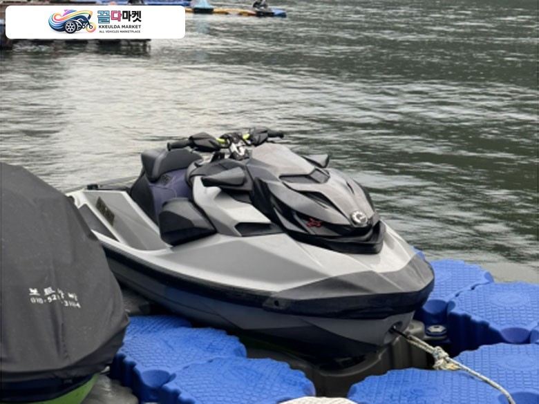 씨두 RXP X 300 RS 2021년식 씨두 21년식 rxp300 크레용 팝니다.