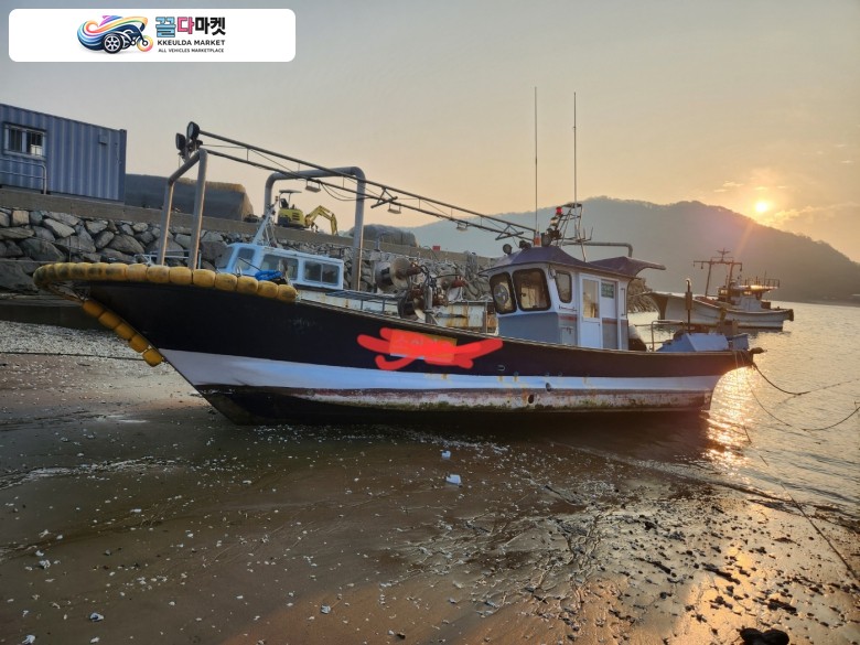 국산기타 어선 2019년식 충남어업허가 자망 복합 선외기