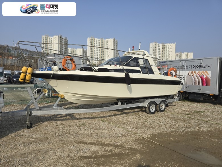야마하 FR-26 2006년식 FR26 깔끔한 레져보트 판매합니다.(가격 수정합니다)