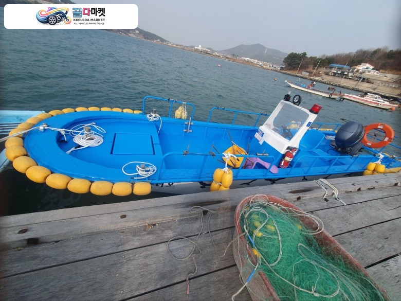 국산기타 낚시보트 2001년식 낚시보트 야마하90hp 0.64톤