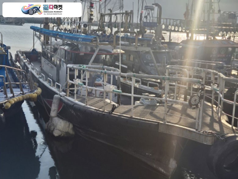 국산기타 어선 2019년식 9.77t 광림몰드 팝니다 