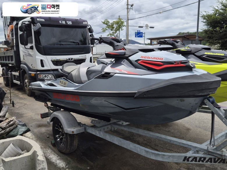 씨두 RXT X 300 2018년식 씨두300팝니다.