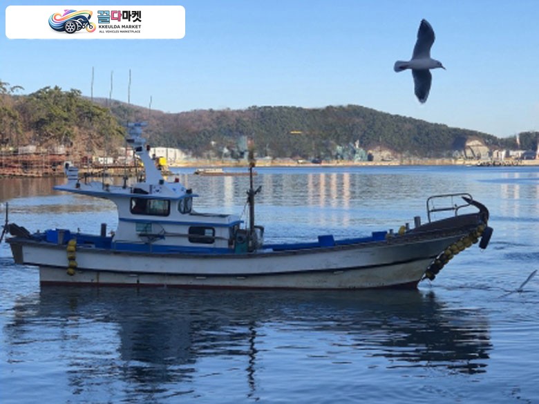 국산기타 어선 2019년식 부산 4.23톤 연안복합허가 어선 판매합니다.