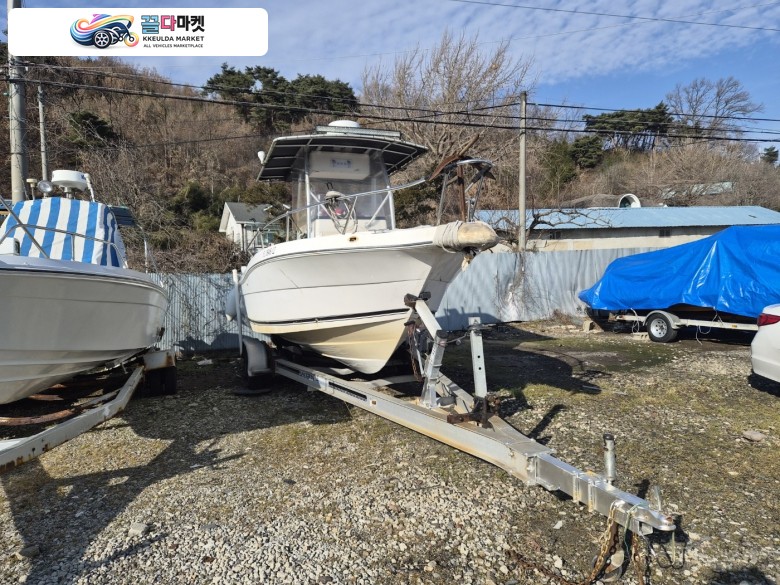 로발로 R 235 2003년식 로발로(R235) 쎈타콘솔 팜니다~~