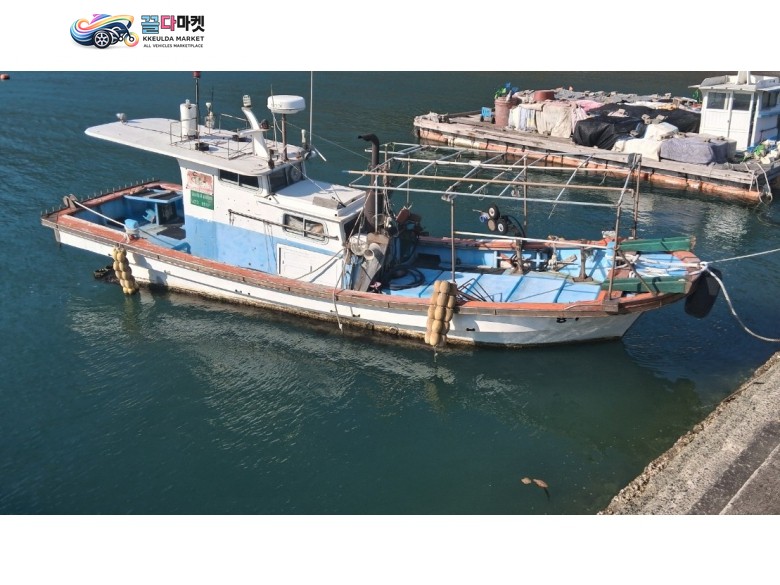 국산기타 어선 2008년식 경남 2.73톤 연안복합허가 어선 판매합니다.