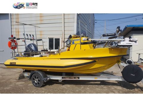 국산기타 콤비 2024년식 SEASTAR425T 풀옵션 보트 판매합니다