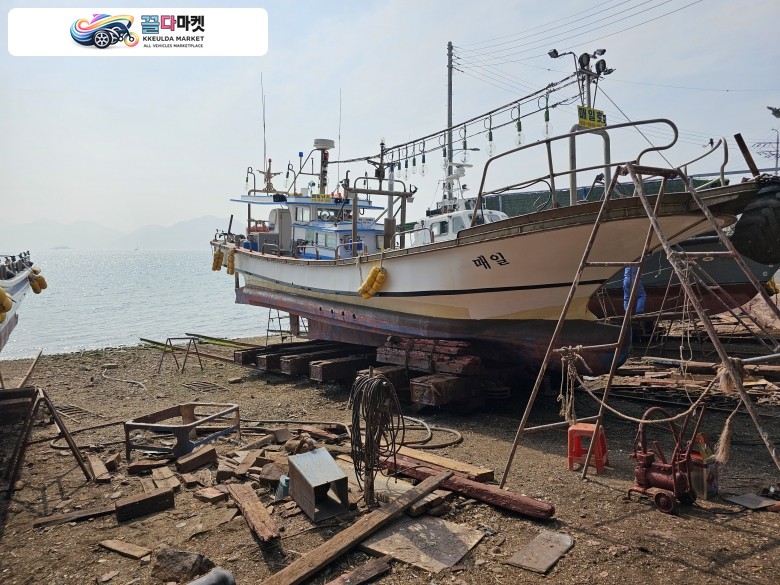 국산기타 어선 2019년식 연안복합4.99톤작업선 판매합니다