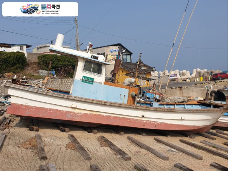 국산기타 어선 2009년식 연안복합,자망 1.99톤 어선 팝니다.