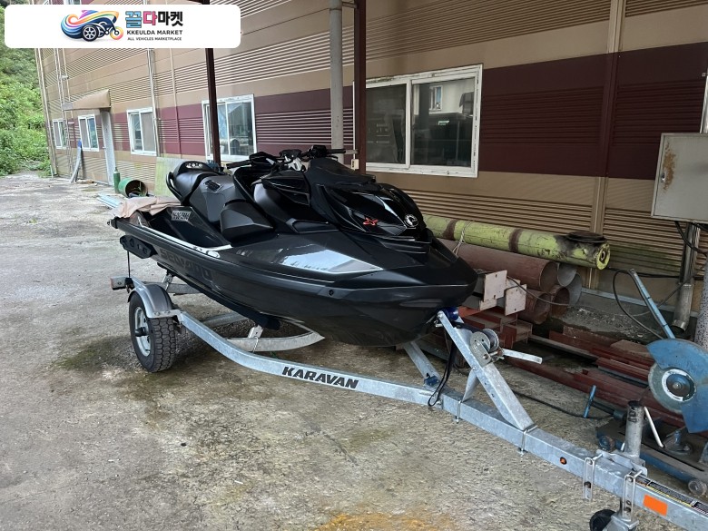 씨두 RXP X 300 RS 2023년식 23년식 RXP-300 올블랙 65시간 상태최상 외 내관 만족하실겁니다.