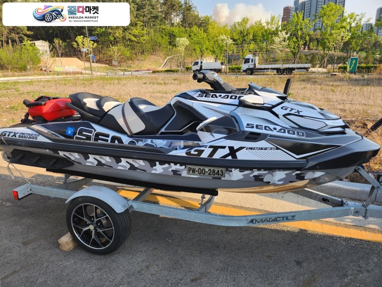 씨두 RXT X 300 RS SS 2019년식 19년 리미티드입니다