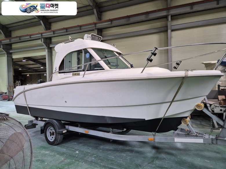 베네토 ANTARES 650 HB 2007년식 하우스 타입,프랑스 명품보트 배내토 제품