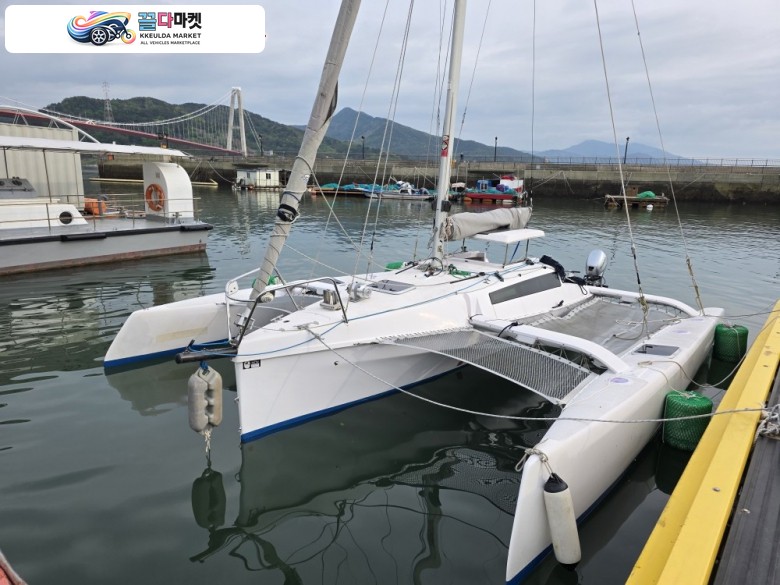 수입기타 세일요트 2018년식 Corsair 760 ,  메인&집 세일 펄링 시스템, 삼동선(trimaran)