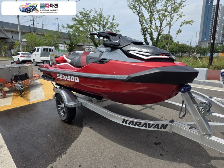 씨두 RXT X 325 RS 2024년식 씨두 rxt325 레드 판매합니다