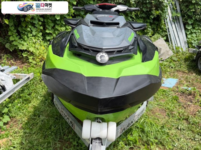 씨두 RXT X 300 RS 2020년식 씨두 제트스키 2020 캘리포니아 그린